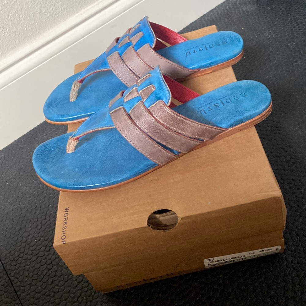 NIB Bed Stu Yoli Ocean Blue/Alkaline Rustic size 7.5